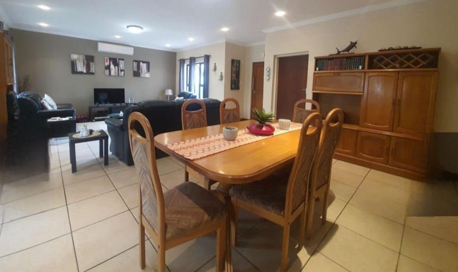3 Bedroom Property for Sale in Melodie North West